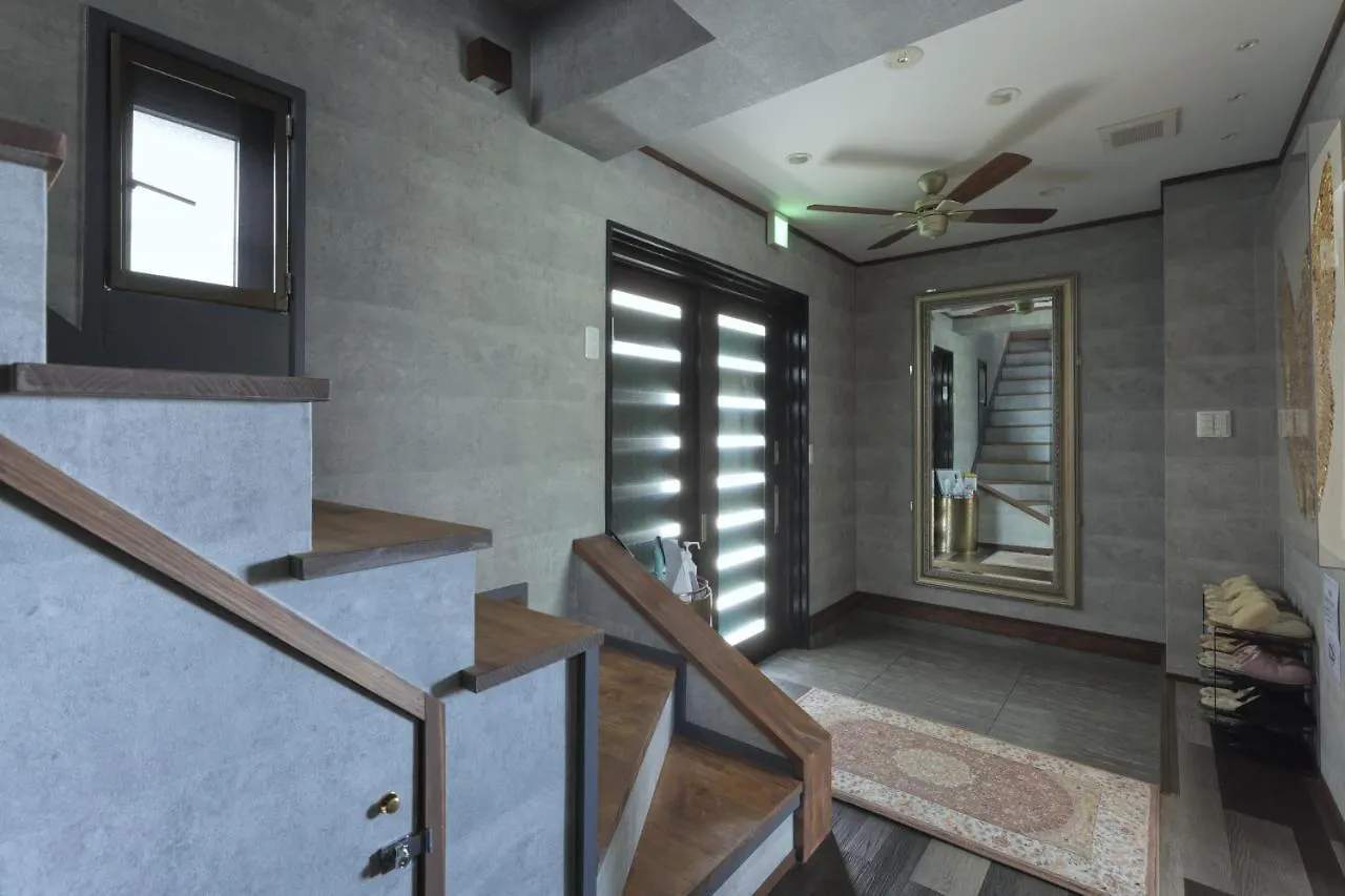 葉山the Terrace House Villa Hayama 0*,  Japan
