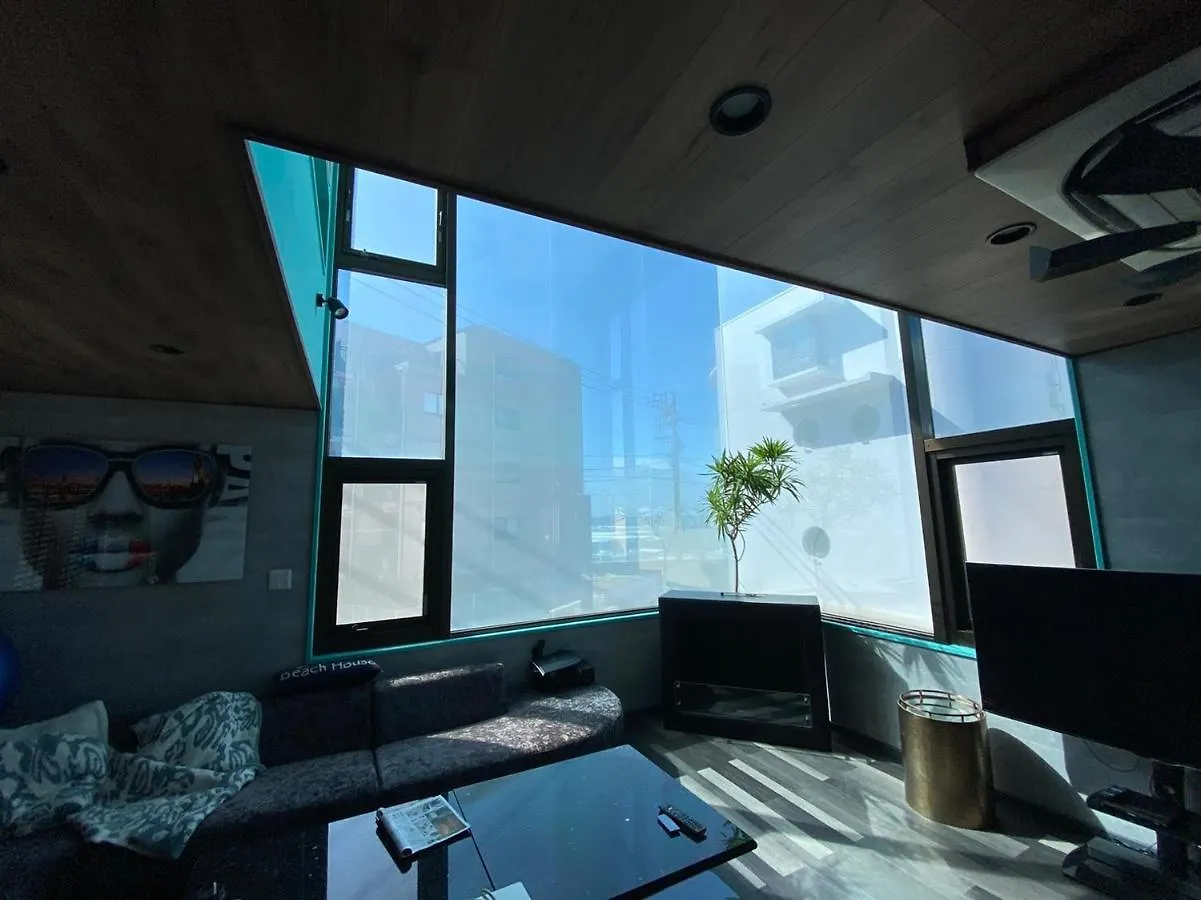葉山the Terrace House Villa Hayama 0*,